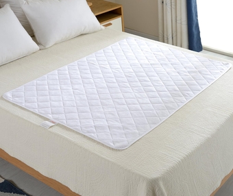 Highly Absorbent 34" x 52" 100% Waterproof Sheet Protector and Incontinence Pad for Adults, Children and Pets